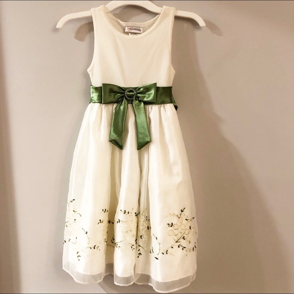 Youngland 6 Floral Formal Party Holiday Dress